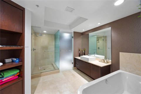 Снять в аренду кондоминиум в Санни-Айлс-Бич, Флорида 3 спальни, 135.73м2, № 1961360 - фото 11