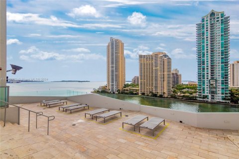 Condominio en venta en Miami, Florida, 2 dormitorios, 102.66 m2 № 1934300 - foto 28