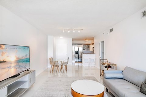 Condominio en venta en Miami, Florida, 2 dormitorios, 102.66 m2 № 1934300 - foto 5