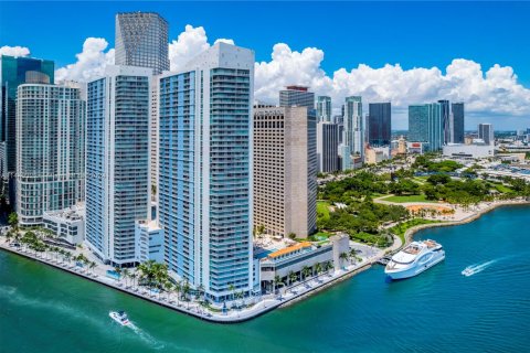 Condominio en venta en Miami, Florida, 2 dormitorios, 102.66 m2 № 1934300 - foto 25