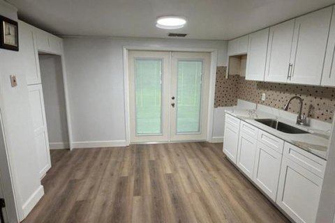 Villa ou maison à vendre à Zephyrhills, Floride: 3 chambres, 74.14 m2 № 2350126 - photo 4