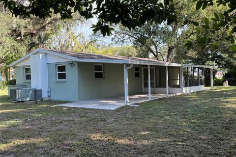Villa ou maison à vendre à Zephyrhills, Floride: 3 chambres, 74.14 m2 № 2350126 - photo 20