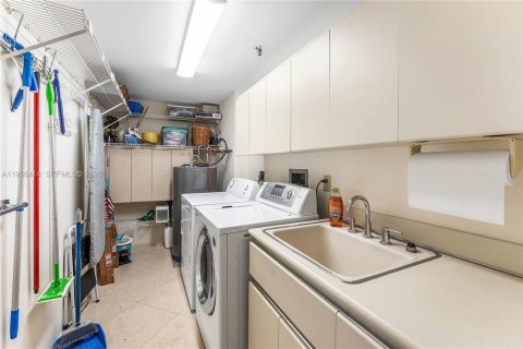 Купить кондоминиум в Джуно-Бич, Флорида 3 спальни, 181.53м2, № 2011403 - фото 24