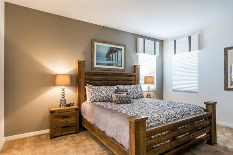 Casa en venta en Davenport, Florida, 6 dormitorios, 262.73 m2 № 1803071 - foto 14