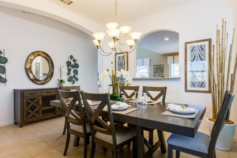 Casa en venta en Davenport, Florida, 6 dormitorios, 262.73 m2 № 1803071 - foto 8