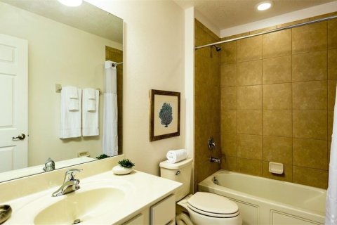 Casa en venta en Davenport, Florida, 6 dormitorios, 262.73 m2 № 1803071 - foto 30