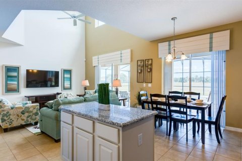 Casa en venta en Davenport, Florida, 6 dormitorios, 262.73 m2 № 1803071 - foto 10
