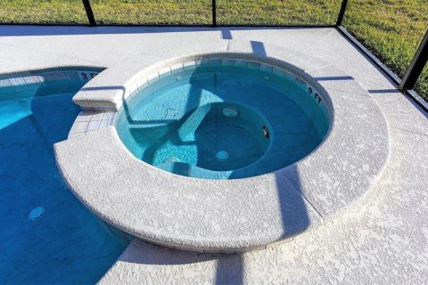Casa en venta en Davenport, Florida, 6 dormitorios, 262.73 m2 № 1803071 - foto 5