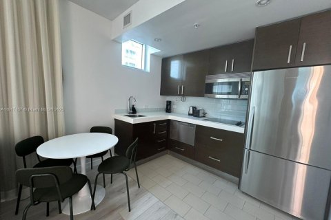 Condo à Sunny Isles Beach, Floride, 2 chambres  № 2017077