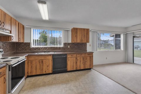 Villa ou maison à vendre à Port St. Lucie, Floride: 3 chambres, 109.25 m2 № 2179716 - photo 17