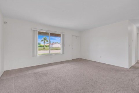 Villa ou maison à vendre à Port St. Lucie, Floride: 3 chambres, 109.25 m2 № 2179716 - photo 11