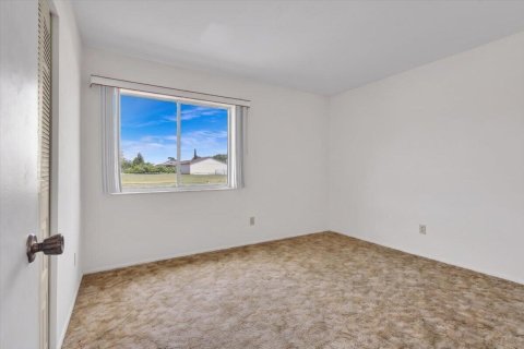 Villa ou maison à vendre à Port St. Lucie, Floride: 3 chambres, 109.25 m2 № 2179716 - photo 20