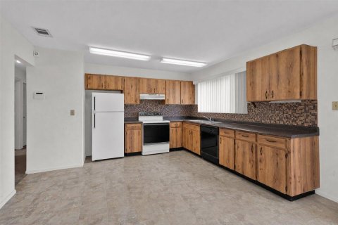 Villa ou maison à vendre à Port St. Lucie, Floride: 3 chambres, 109.25 m2 № 2179716 - photo 15