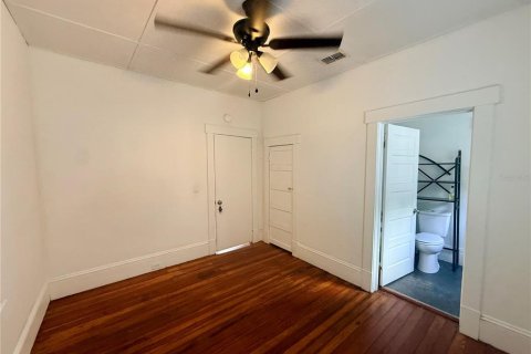 House in DeLand, Florida 2 bedrooms, 74.69 sq.m. № 2379704 - photo 12