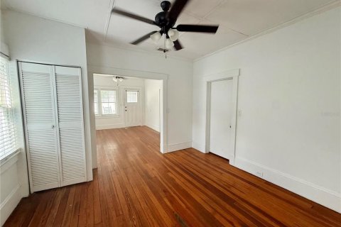 House in DeLand, Florida 2 bedrooms, 74.69 sq.m. № 2379704 - photo 6