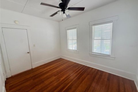 House in DeLand, Florida 2 bedrooms, 74.69 sq.m. № 2379704 - photo 7