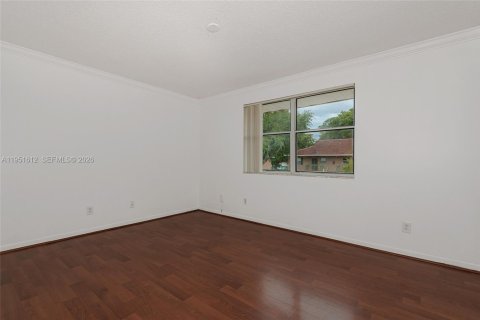 Снять в аренду кондоминиум в Пемброк-Пайнс, Флорида 2 спальни, 86.58м2, № 2006050 - фото 19