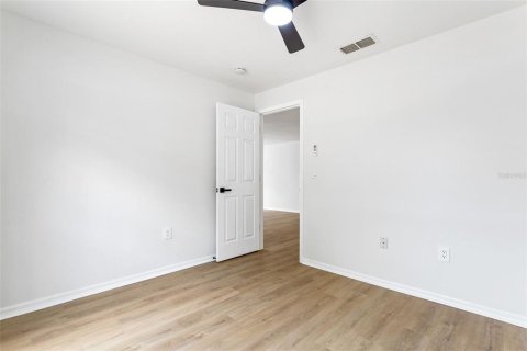 Casa en alquiler en Tampa, Florida, 3 dormitorios, 121.33 m2 № 1918511 - foto 21