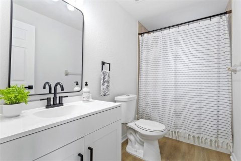 Casa en alquiler en Tampa, Florida, 3 dormitorios, 121.33 m2 № 1918511 - foto 22