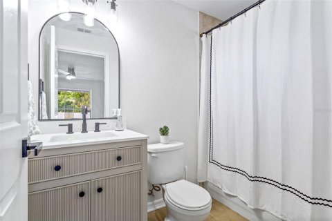 Casa en alquiler en Tampa, Florida, 3 dormitorios, 121.33 m2 № 1918511 - foto 18