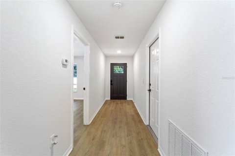 Casa en alquiler en Tampa, Florida, 3 dormitorios, 121.33 m2 № 1918511 - foto 6