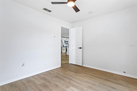Casa en alquiler en Tampa, Florida, 3 dormitorios, 121.33 m2 № 1918511 - foto 24