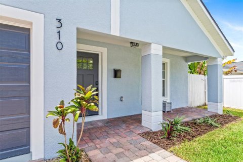 Casa en alquiler en Tampa, Florida, 3 dormitorios, 121.33 m2 № 1918511 - foto 4