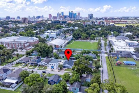 Casa en alquiler en Tampa, Florida, 3 dormitorios, 121.33 m2 № 1918511 - foto 2
