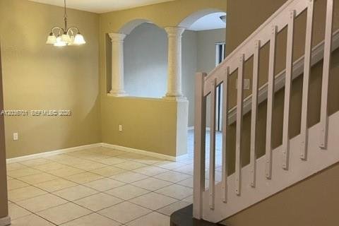 Adosado en alquiler en Hialeah, Florida, 3 dormitorios, 128.76 m2 № 2085005 - foto 7