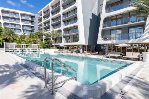 Appartement à louer à Miami Beach, Floride: 3 chambres, 122.26 m2 № 2346689 - photo 16