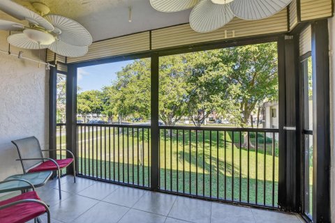 Copropriété à vendre à Deerfield Beach, Floride: 2 chambres, 90.3 m2 № 2377039 - photo 29