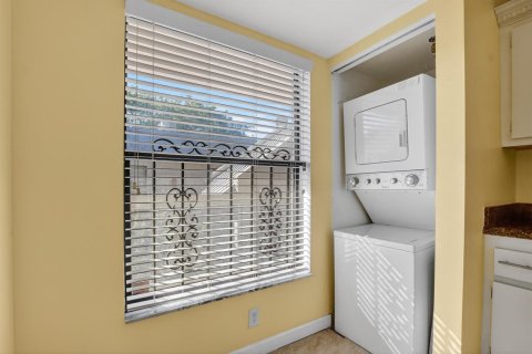 Copropriété à vendre à Deerfield Beach, Floride: 2 chambres, 90.3 m2 № 2377039 - photo 22