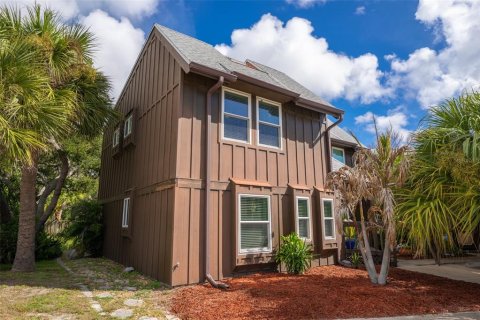 Condo in Cape Canaveral, Florida, 2 bedrooms  № 2349839 - photo 3