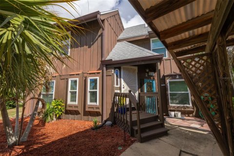 Condo in Cape Canaveral, Florida, 2 bedrooms  № 2349839 - photo 5