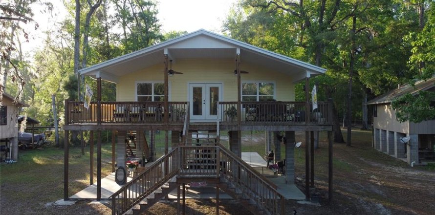 Villa ou maison à Branford, Floride 2 chambres, 83.24 m2 № 1902622