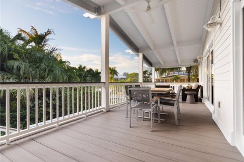 House in Tavernier, Florida 3 bedrooms, 161.93 sq.m. № 2088636 - photo 17