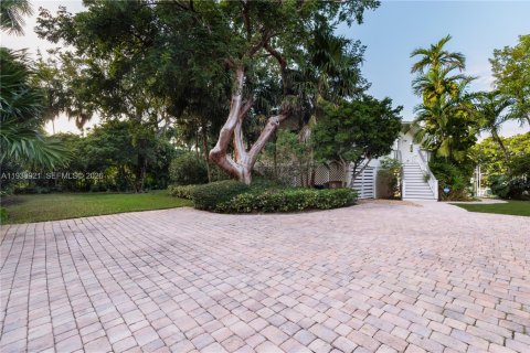House in Tavernier, Florida 3 bedrooms, 161.93 sq.m. № 2088636 - photo 8