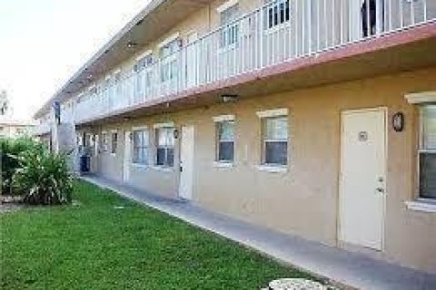 Condo à Oakland Park, Floride, 2 chambres № 2153970