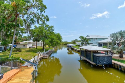 Casa en venta en Edgewater, Florida, 4 dormitorios, 214.14 m2 № 1679034 - foto 3