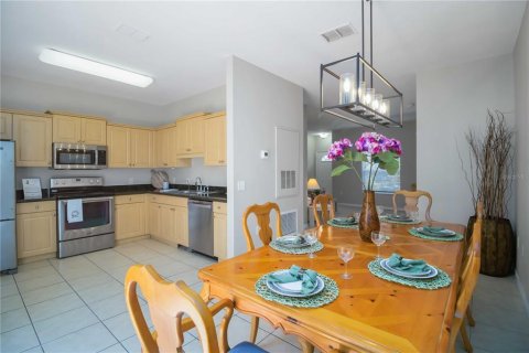 Touwnhouse à louer à Bradenton, Floride: 2 chambres, 108.51 m2 № 2104973 - photo 8