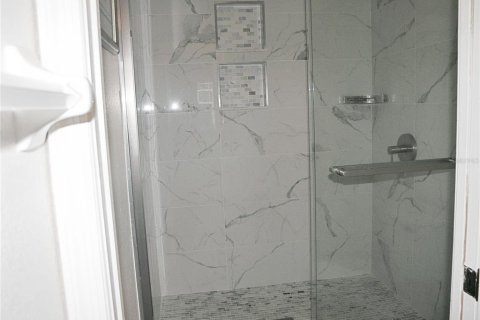 Купить виллу или дом в Киссимми, Флорида 5 комнат, 128.21м2, № 1917886 - фото 9