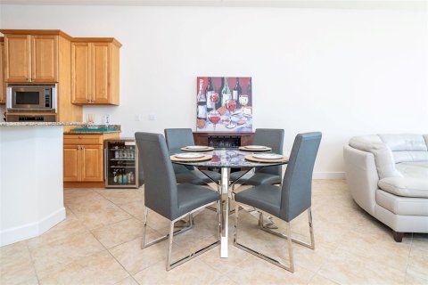 Condo in Englewood, Florida, 3 bedrooms  № 1906948 - photo 20