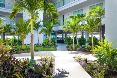 Condo in Englewood, Florida, 3 bedrooms  № 1906948 - photo 6