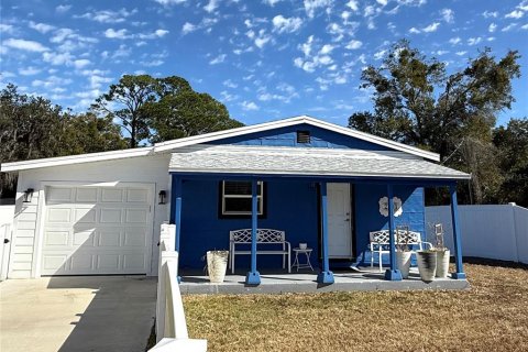 Casa en New Smyrna Beach, Florida 3 dormitorios, 79.43 m2 № 2135209
