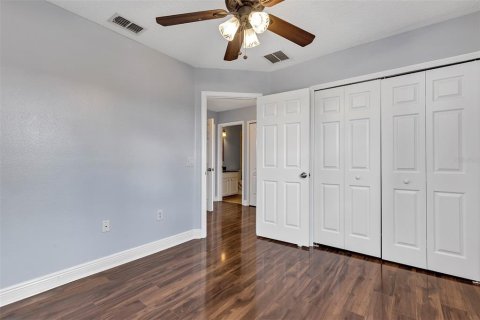 Townhouse in Orlando, Florida 3 bedrooms, 144.93 sq.m. № 2379221 - photo 25