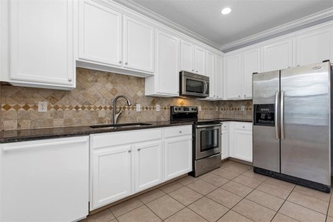 Townhouse in Orlando, Florida 3 bedrooms, 144.93 sq.m. № 2379221 - photo 11
