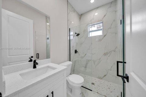 Купить коммерческую недвижимость в Лихай-Эйкерс, Флорида 111.39м2, № 1984311 - фото 19