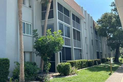 Copropriété à vendre à Sarasota, Floride: 2 chambres, 84.17 m2 № 1884180 - photo 3