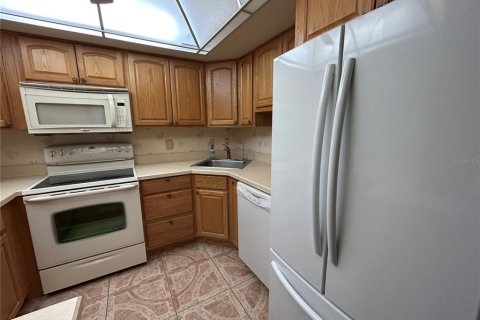 Copropriété à vendre à Sarasota, Floride: 2 chambres, 84.17 m2 № 1884180 - photo 13