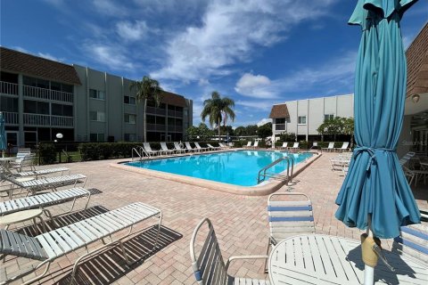 Copropriété à vendre à Sarasota, Floride: 2 chambres, 84.17 m2 № 1884180 - photo 29